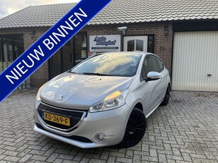 Peugeot 208 1.2 VTi Active Navigatie Cruise 17