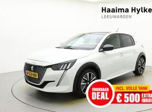 Peugeot e-208 EV GT 50 kWh 3 Fase Black Diamond | 16% bijtelling | Dodehoek Detectie | Navigatie | Achteruitrijcamera | Parkeersensoren Voor en Achter | Android Auto & Apple Carplay |