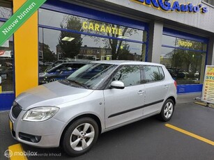 Skoda Fabia 1.4-16V Ambition Lage km stand