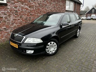 Skoda Octavia Combi 1.6 FSI Ambiente