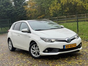 Toyota Auris 1.8 Hybrid Dynamic /Navi/Pano/Automaat.