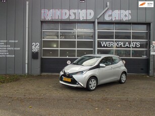 Toyota Aygo 1.0 VVT-i x-cite Camera Airco Elek Pakket