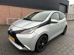 Toyota Aygo 1.0 VVT-i x-play