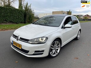 Volkswagen Golf 1.4 TSI ACT Highline DSG/FULL OPTIONS