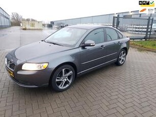 Volvo S40 2.0 Sport / Navi / Airco / Full opties