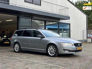 Volvo V70 2.0 D4 Dynamic Edition / 2015 / Navi / Stoelverwarming