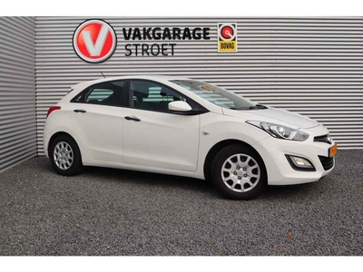 Hyundai i30 1.4i i-Drive Cool | ac | 6-bak | 4 zgan all-season band | boekje