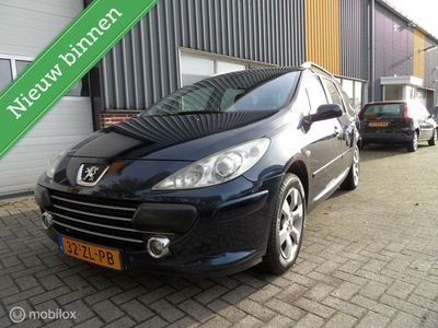 Peugeot 307 SW 2.0-16V Premium TREKHAAK