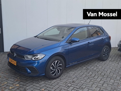 VOLKSWAGEN POLO 1.0 TSI Life 95 PK | Apple Carplay | Android Auto | Parkeersensoren | Navigatie | DAB | Stoelverwarming | Camera | Adaptive Cruise Control | LED | Digital Cockpit |