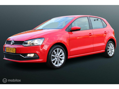 Volkswagen Polo 1.2 TSI Comfortline, Sportstoelen, Navi. App Connect, Stoelverwarming, Pdc voor + achter, Airco, 16 Inch LMV