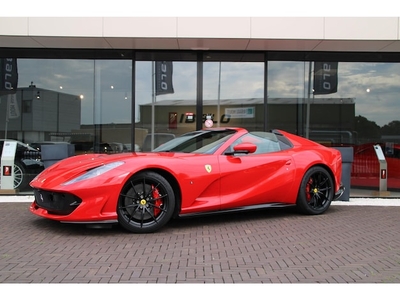 Ferrari 812 Superfast Benzine