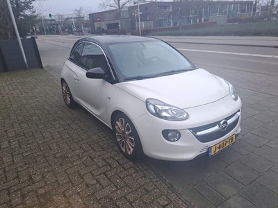 Opel Adam Benzine