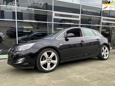 Opel Astra Benzine