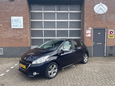 Peugeot 208 Benzine