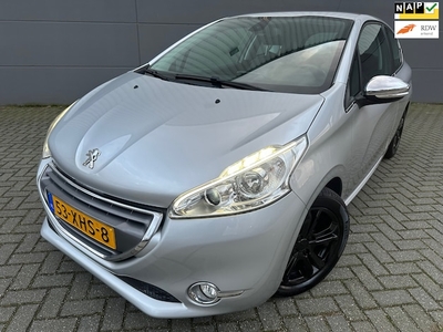 Peugeot 208 Benzine