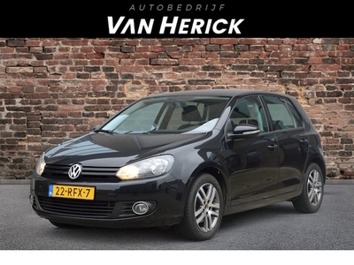 Volkswagen Golf Benzine