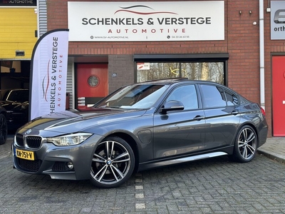 BMW 3-serie 330e / M Sport / Panoramadak / 19 Inch / BTW /