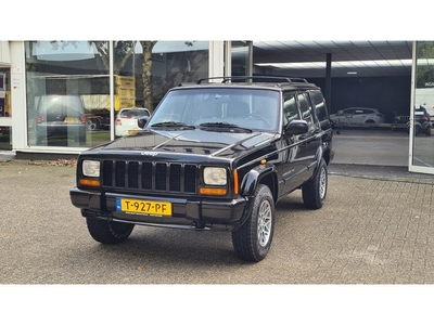 Jeep Cherokee 4.0i Limited (bj 1997, automaat)