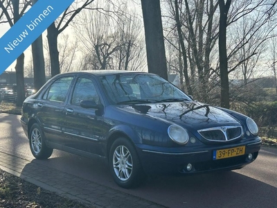 Lancia Lybra 1.8 AIRCO!NAVI!LAGE KM!KOOPJE! (bj 2000)