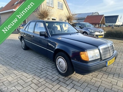 Mercedes 200-500 200 E benzine met nwe APK