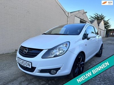 Opel CORSA 1.4-16V Airco Elektrische Ramen AUX APK