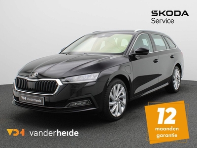 Skoda Octavia Combi 1.4 TSI iV PHEV Business Edition 204PK DSG Head-Up, voorruit/stoelverwarming, side assist, park distance control, keyless, ErgoActive stoelen, 18'' lichtmetaal