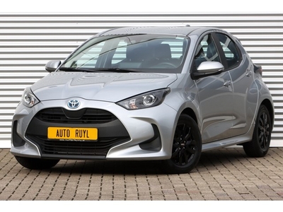 Toyota Yaris 1.5 Hybrid Active Navi / Camera / Carplay /