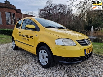 Volkswagen Fox 1.2 Trendline *apk:01-2025*