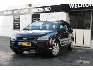 Ford Focus Wagon 1.4-16V Ambiente/ Nieuwe APK / Airco / Elektrische ramen