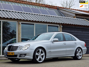 Mercedes-Benz E-klasse 200 K. Avantgarde (NL-Auto / Trekhaak / Schuifdak / 19 Inch / Half Leder / NAP / Cruise / Zeer netjes!)