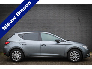 SEAT Leon 1.4 TSI Style Net binnen!