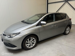 Toyota Auris 1.8 Hybrid Lease Dealer onderhouden