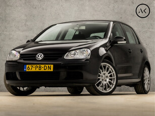 Volkswagen Golf 1.6 FSI Trendline Automaat (YOUNGTIMER, NAP, NAVIGATIE, BLUETOOTH, CRUISE, ELEK PAKKET, ARMSTEUN, SPORTSTOELEN, LM VELGEN, NIEUWE APK, NIEUWSTAAT)