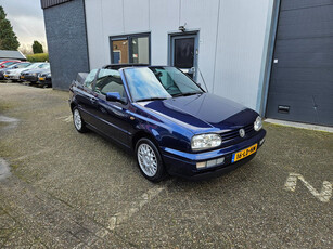 Volkswagen Golf Cabriolet 1.8 Avantgarde / Bon Jovi / Karmann