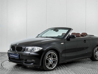 BMW 1 Serie Cabrio 125i .