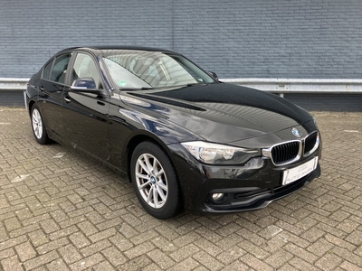 BMW 3-serie 320d EDE Corporate Lease Essential