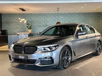 BMW 5 Serie 520i M-Sportpakket I SchuifDak I 20