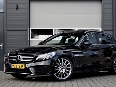 Mercedes-Benz C-Klasse Estate 180 Prestige AMG Line | Panoramadak | Burmester | Trekhaak Afn. | Camera | 19'' Velgen | Lederen Bekleding | Stoelverwarming | NL-Auto |