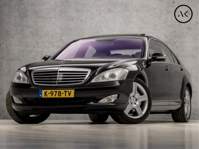 Mercedes-Benz S-Klasse 500 Lang Luxury 388Pk automaat (BTW, YOUNGTIMER, SCHUIFDAK, LUCHTVERING, CAMERA, MEMORY SEATS, ADAPTIVE CRUISE, STOELKOELING, LEDER, ZWART HEMEL, NIEUWSTAAT)