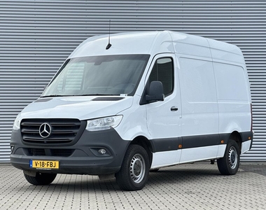 Mercedes-Benz Sprinter 317 CDI L2H2 RWD