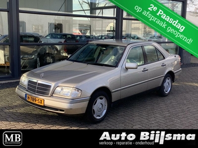 Mercedes C-klasse 180 Elegance, zeer net, airco