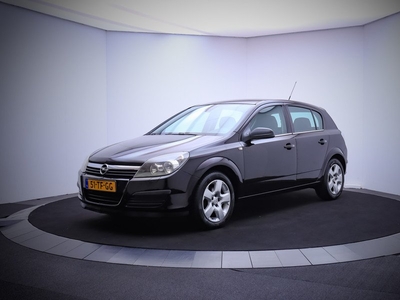 Opel Astra 1.4 Executive NAVI/CLIMA/CRUISE/PDC/LMV