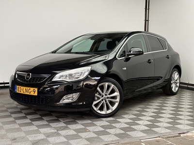 Opel Astra 1.4 Turbo Cosmo 5-drs ECC LM17