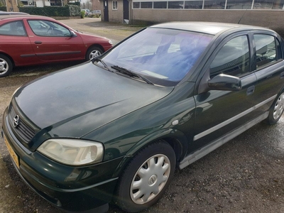 Opel Astra 1.6 Njoy