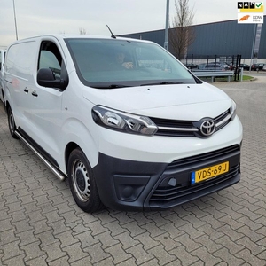 Toyota PROACE Worker 1.5 D-4D Moter Schade GERESERVEERD