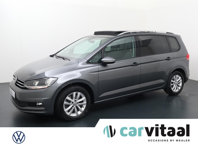 VOLKSWAGEN TOURAN 1.5 TSI Comfortline Business | 150 PK | Automaat | Trekhaak | Panoramadak |