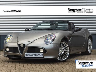 Alfa Romeo 8C Competizione Spider 4.7 V8