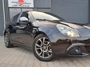 Alfa Romeo Giulietta 1.4 Turbo MultiAir QV Uitgevoerd Nav Xenon PDC Apk 03/2025