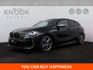 BMW 1-serie M135i xDrive | Panorama | Keyless | Leder