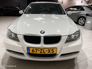 BMW 3-serie 320i parktronic